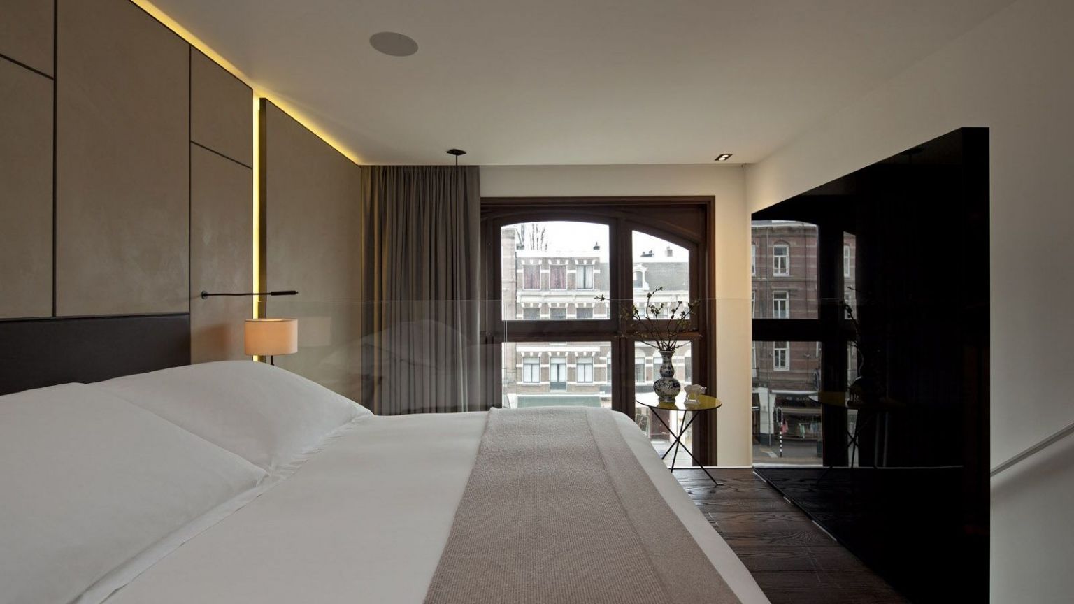 Duplex Guest Room